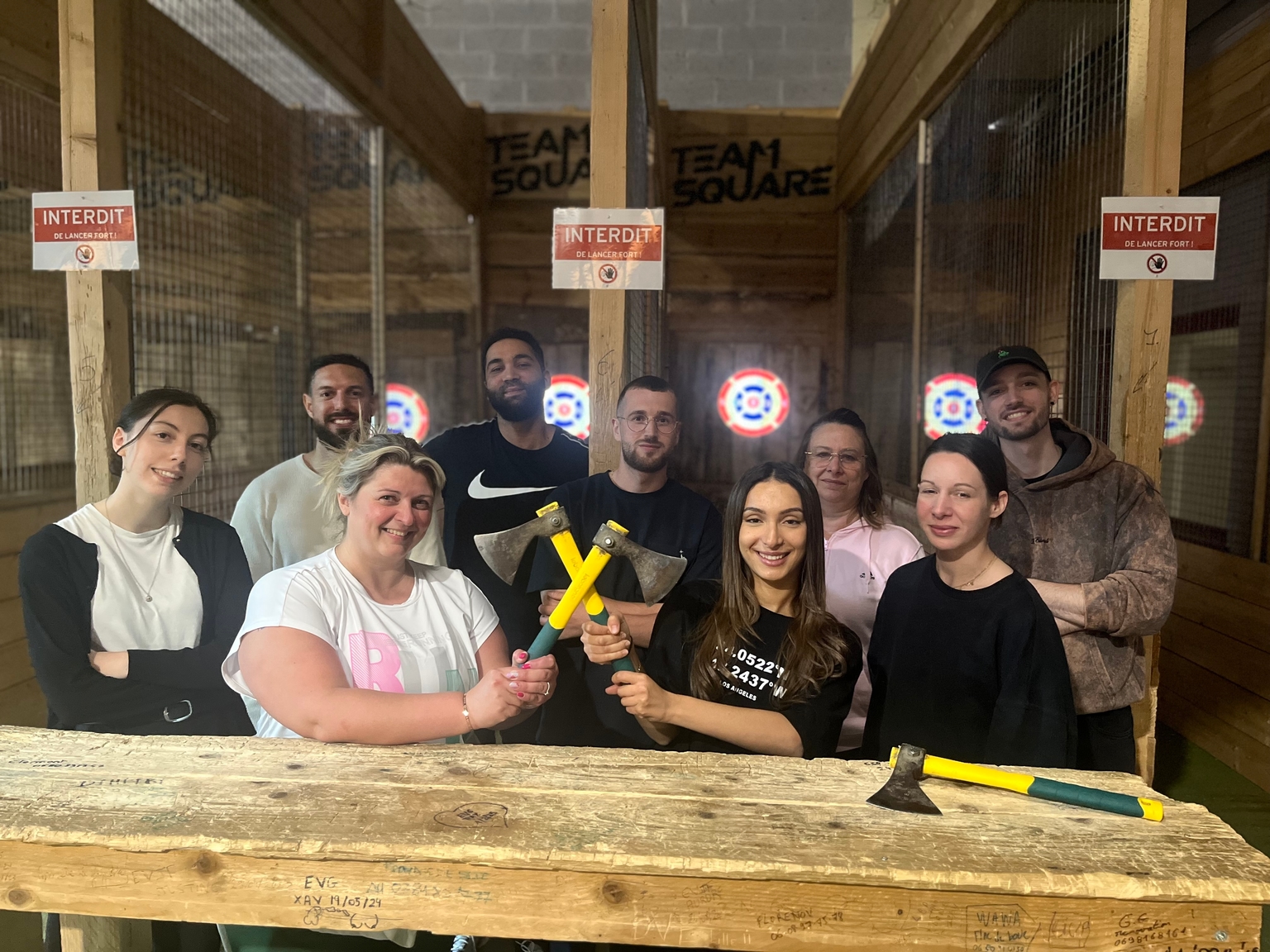 Groupe au Lancer de Hache chez Team Square